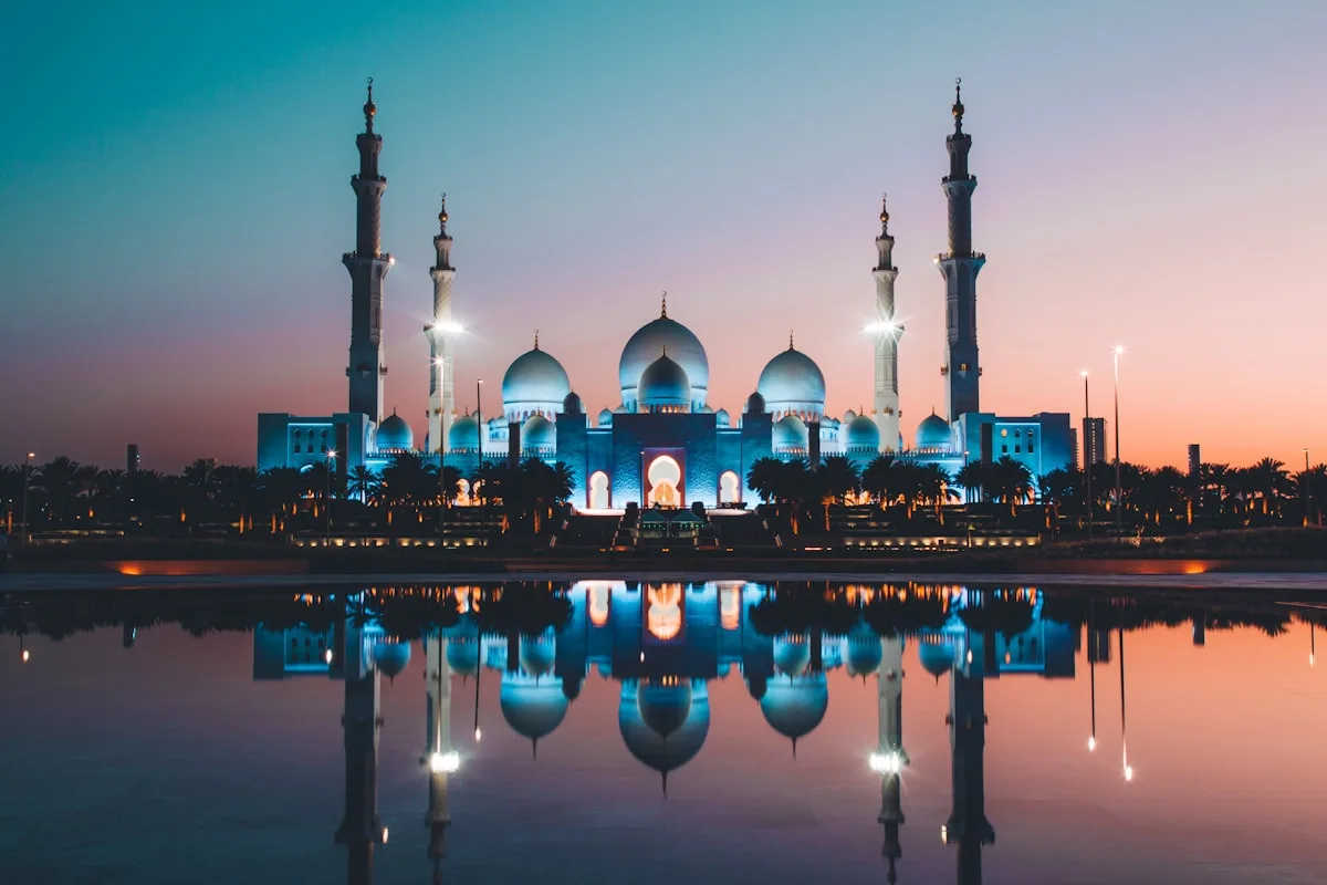 Digital Marketing in Abu Dhabi: The 2026 Playbook for UAE Capital Brands - Blog | Vedam Vision